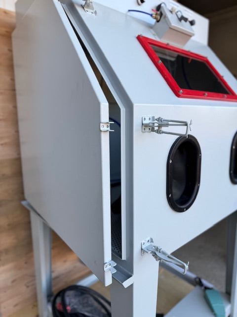 AquaCleaner Vapor Blasting Cabinet OPEN Loop Model 3236 – Wet Blast Machine for Metal Restoration