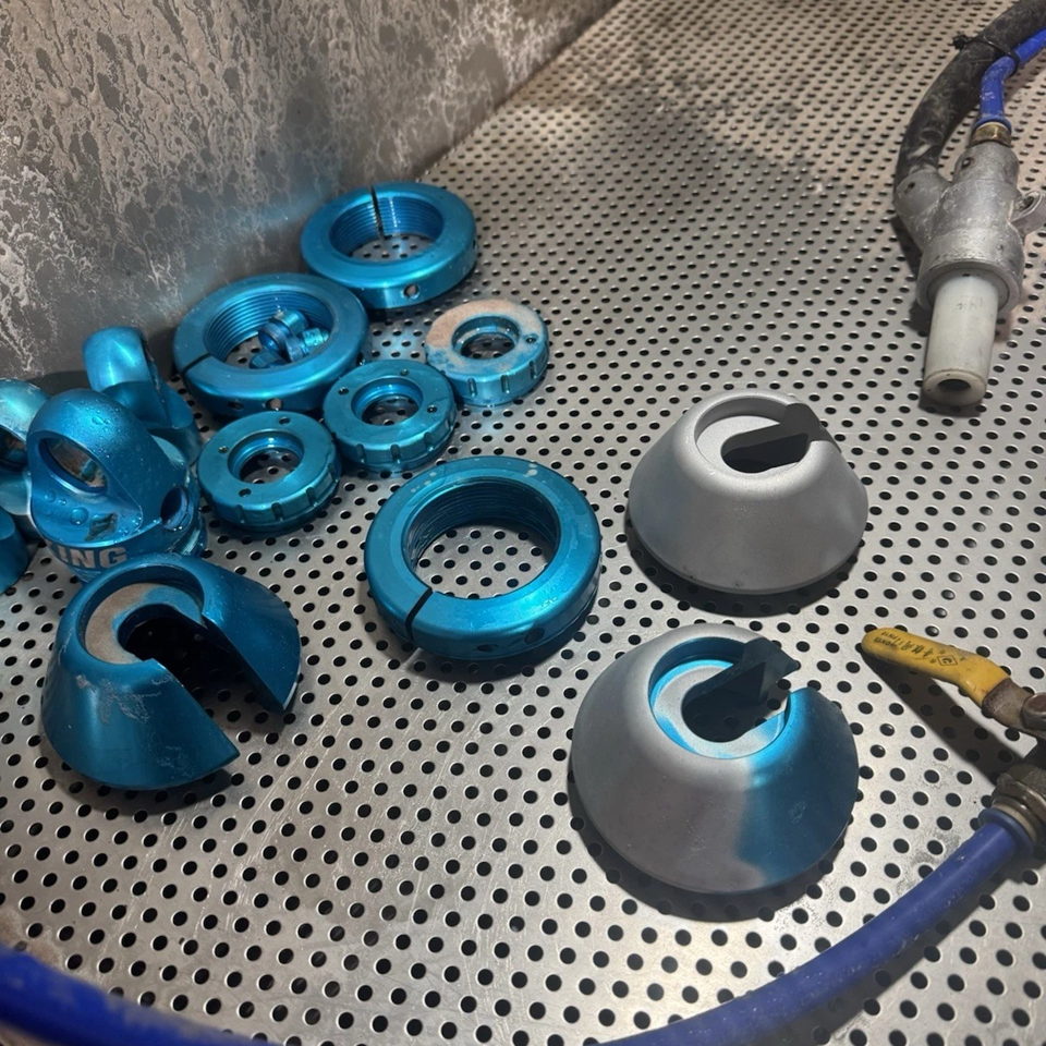 AquaCleaner Vapor Blasting Cabinet OPEN Loop Model 3236 – Wet Blast Machine for Metal Restoration